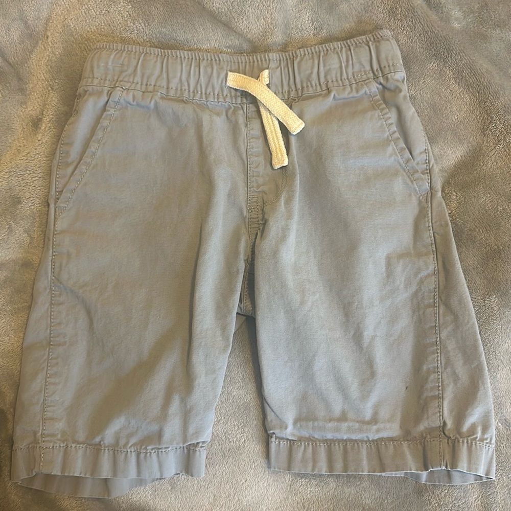 Children’s Place size 6 shorts